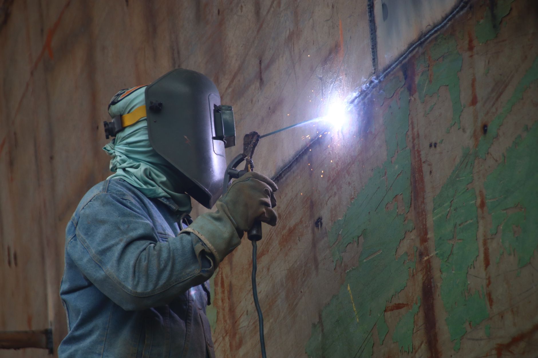 Top 5 Tips for Choosing the Best Welding Service Provider