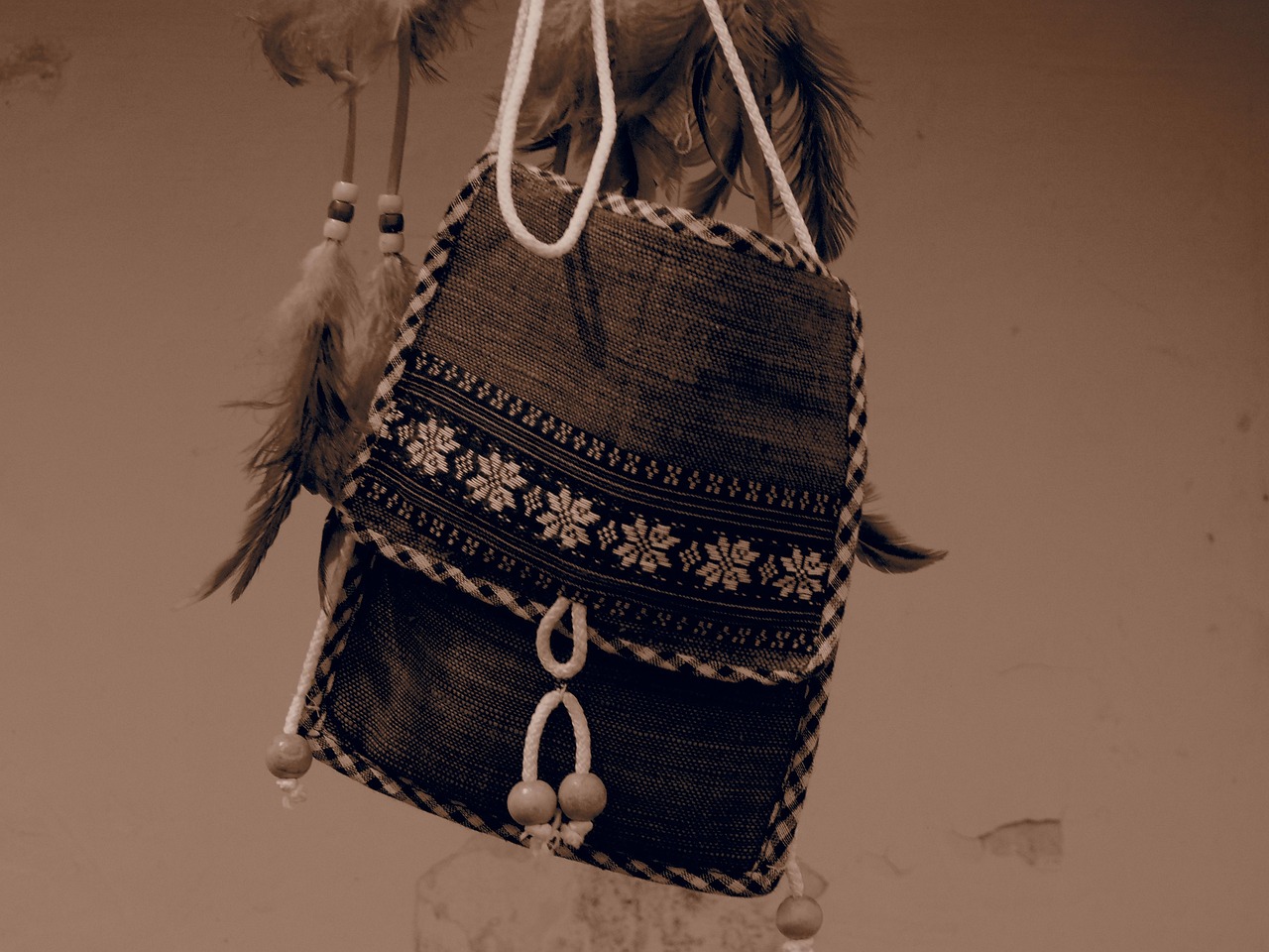 What Is Fine Jewellery and Fashion Jewellery?