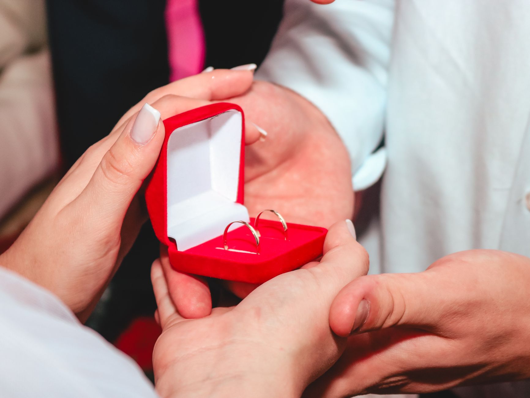 Financing Your Forever: Options for Buying Engagement Rings for Women