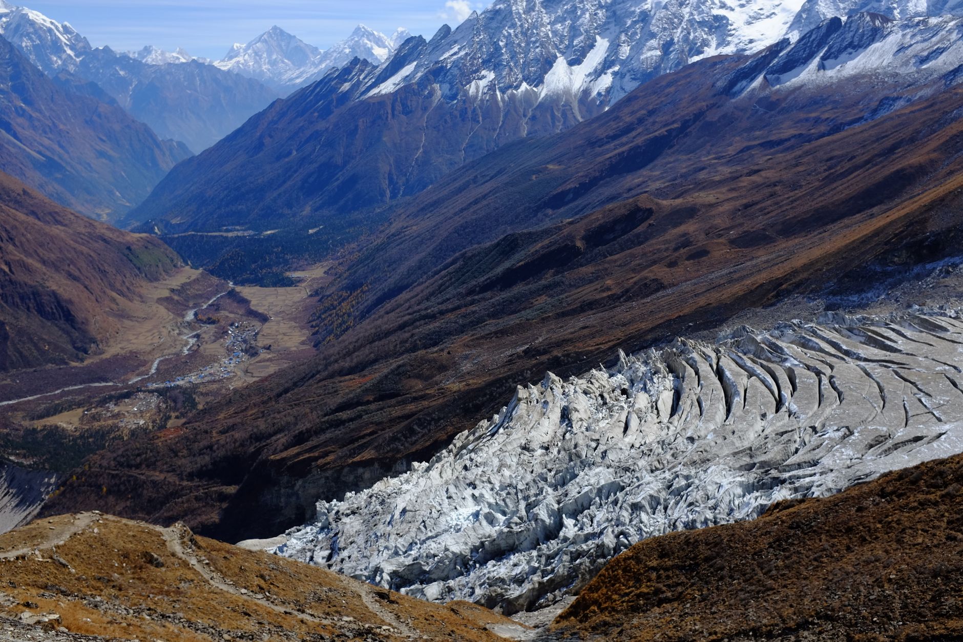 An Epic Journey Through the Manaslu Circuit