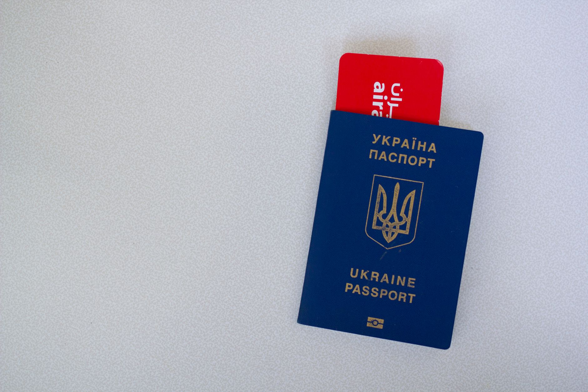 Extraordinary Talents, Extraordinary Visas: Your EB-1 Visa Roadmap