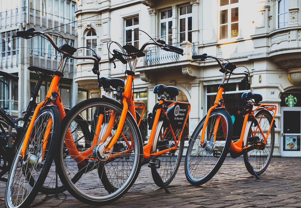 Optimizing Communication Channels in the Rental Market