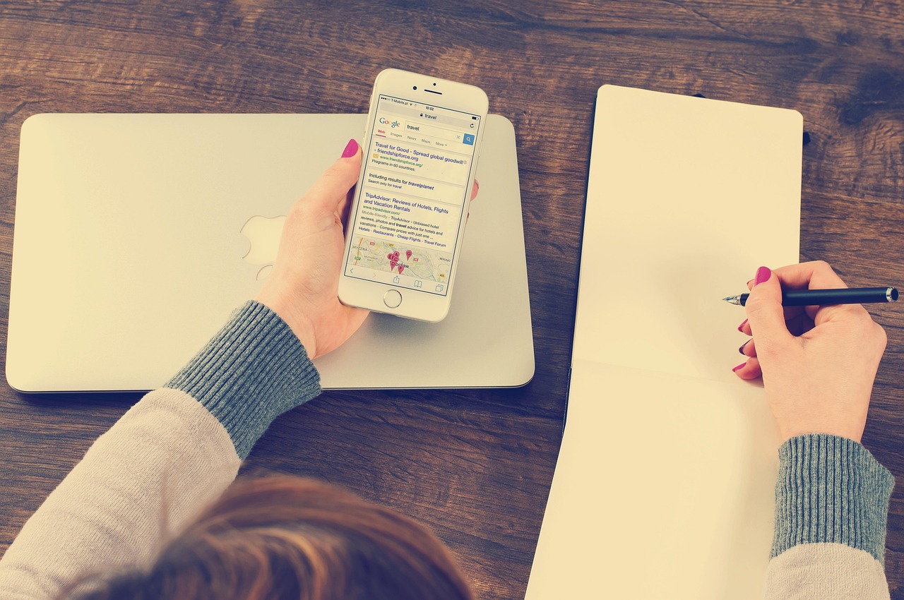 What Is a PEO? A Comprehensive Guide to Professional Employer Organizations