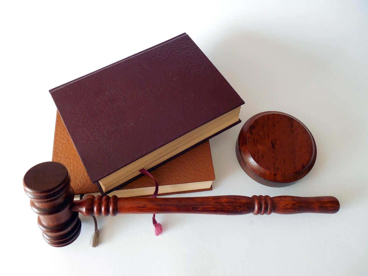 Court Rules Streamers Are Independent Contractors