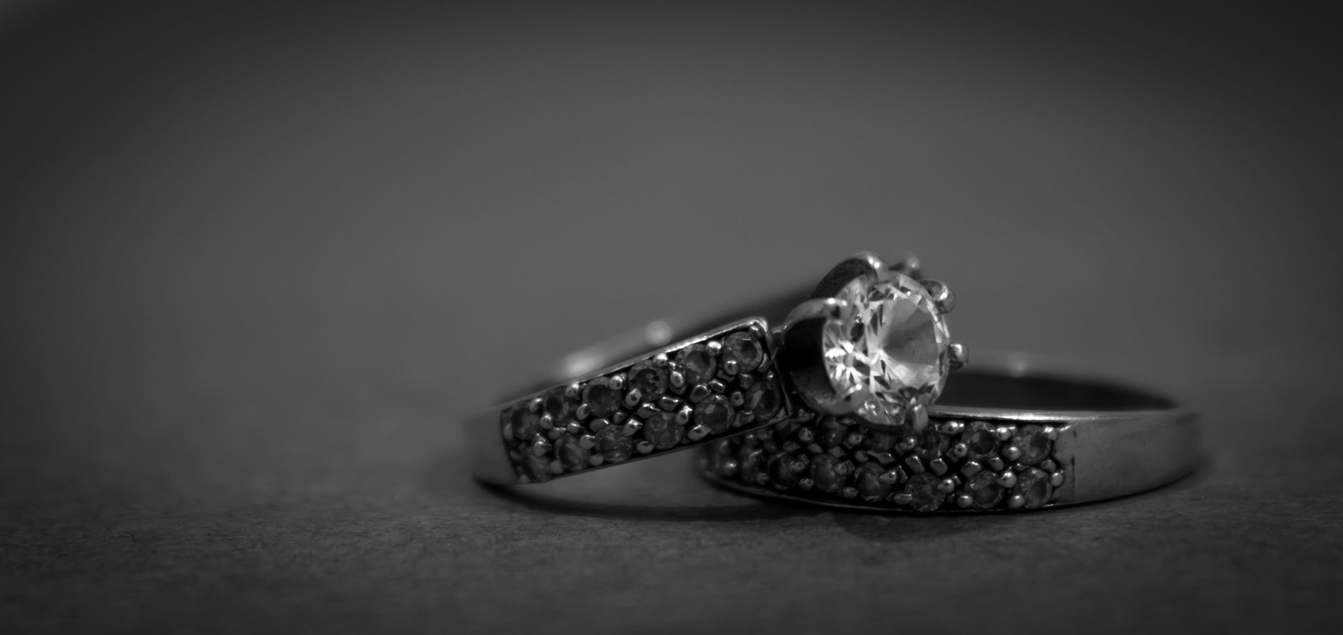 Brondesbury Brilliance: Crafting Your Dream Engagement Ring