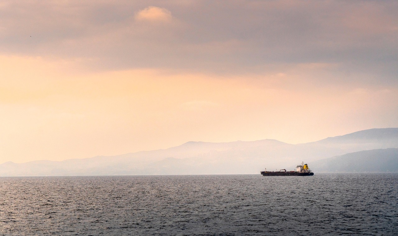 Strait of Hormuz tensions raise global oil stakes