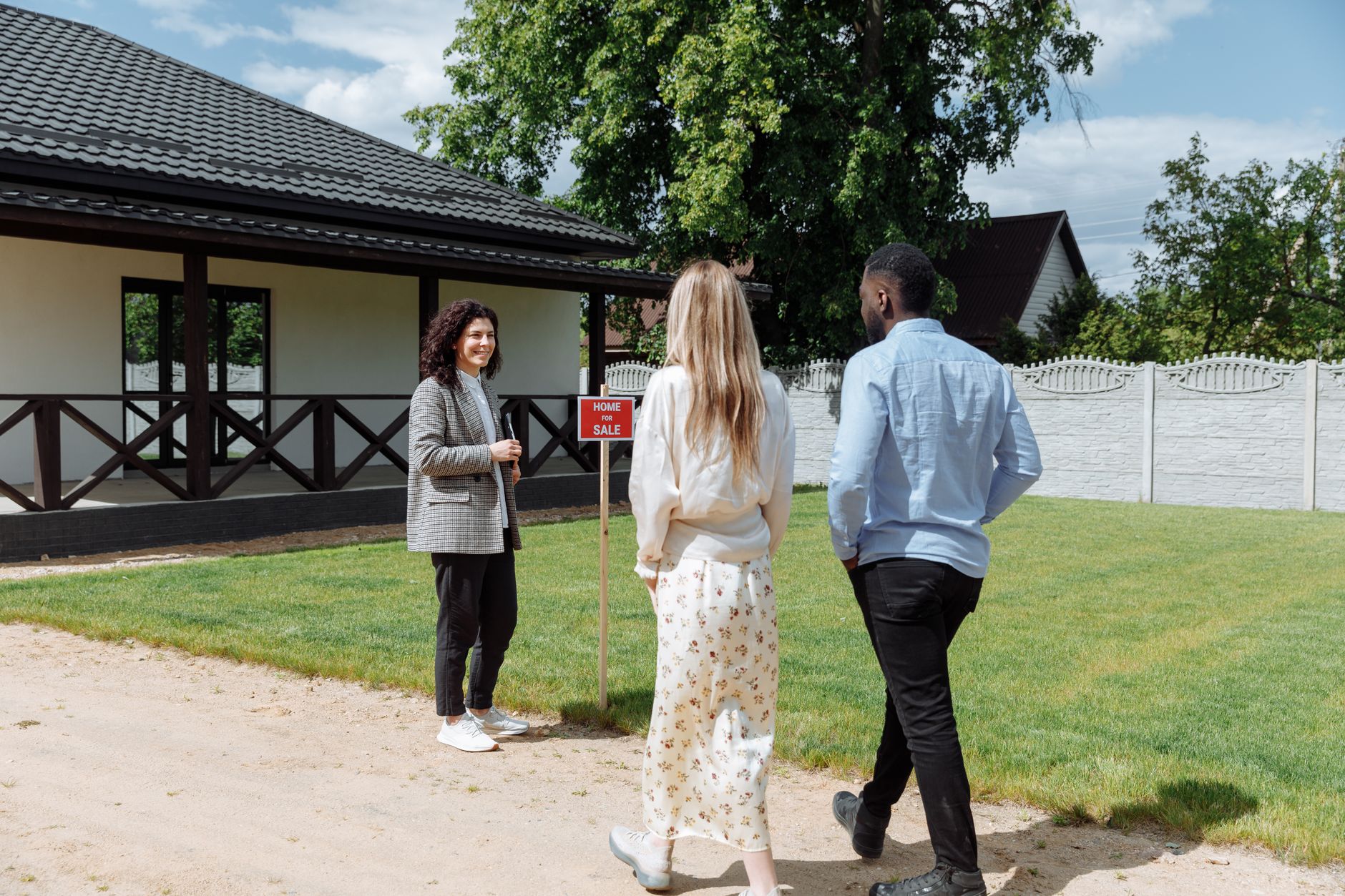 How to Build Trust with Home Buyers