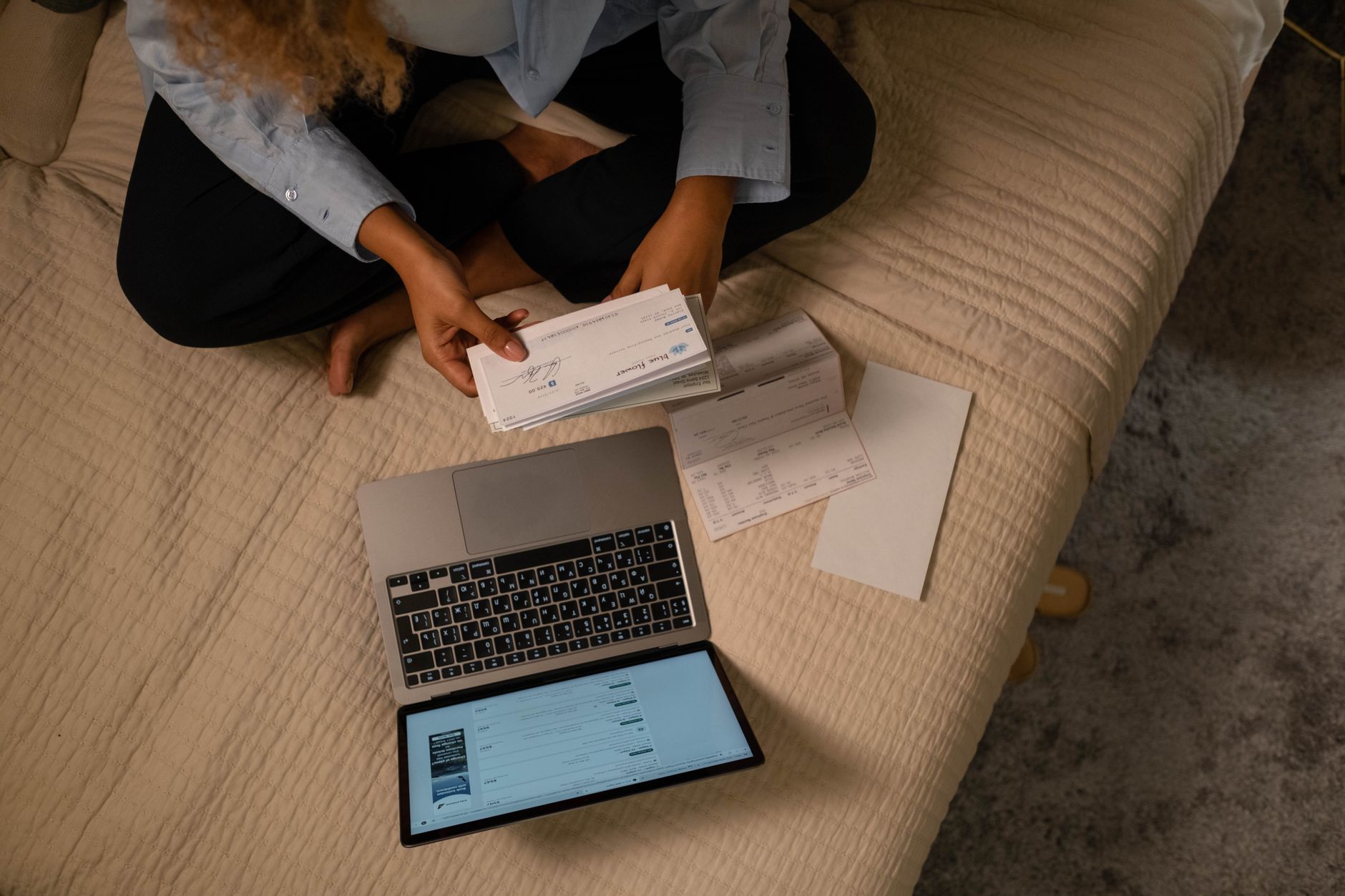 Managing Debt-to-Income Before Applying Online