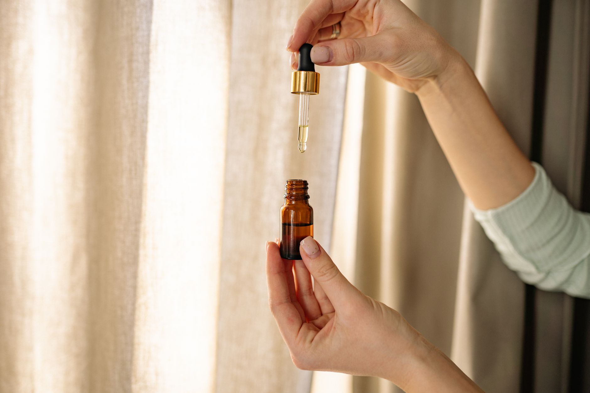 The Ultimate Guide to Choosing the Best Vitamin C Serum for Every Skin Type