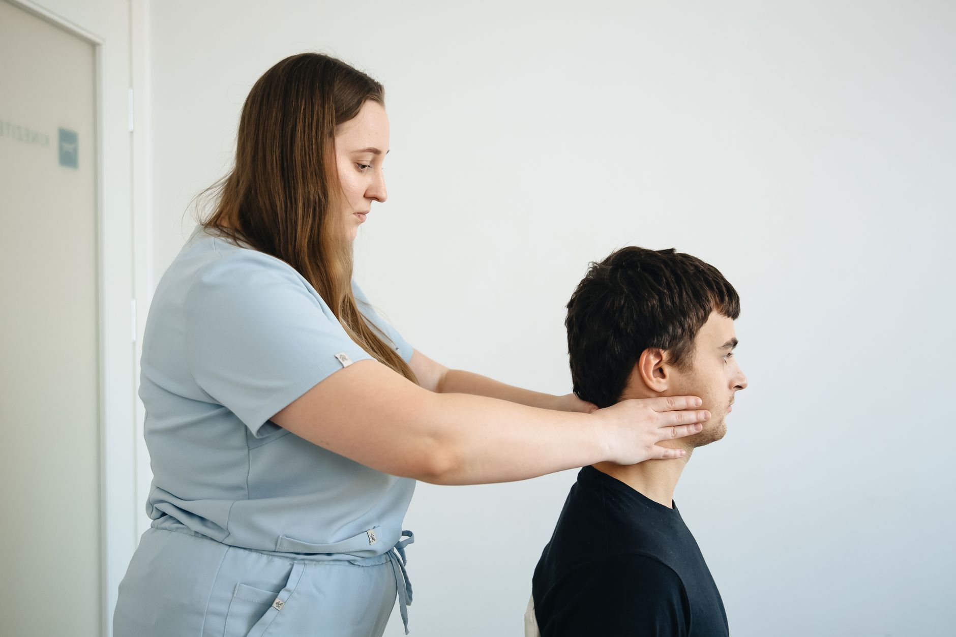 The Role of a Pain Management Specialist in Managing Pain after Surgery