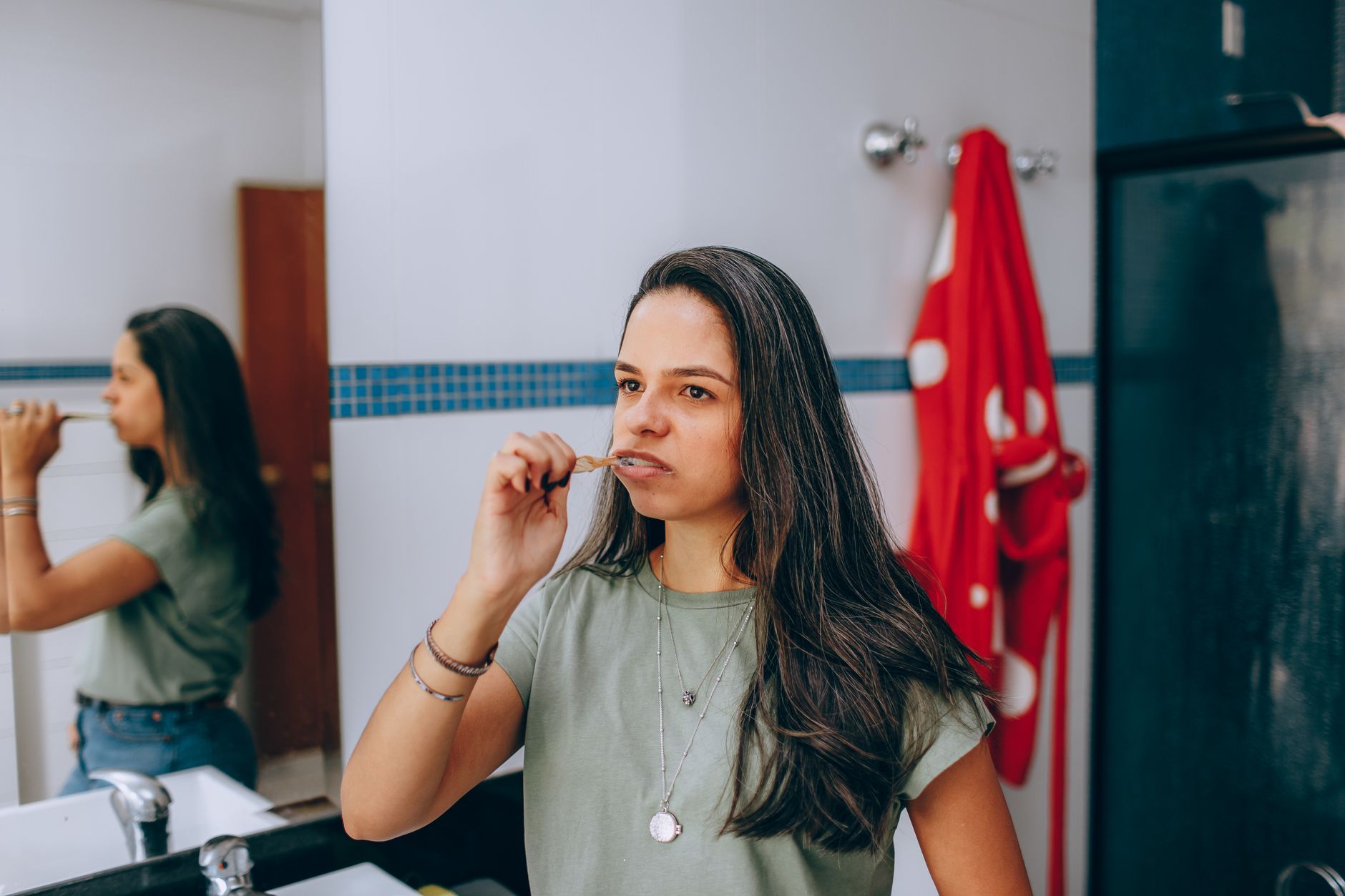 Essential Oral Care Habits for Busy College Students