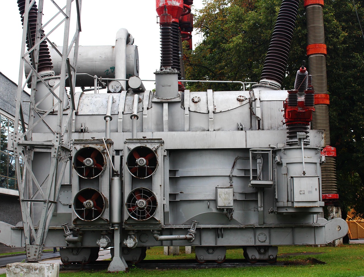 5 Ways Commercial Generator Installation Ensures Business Continuity