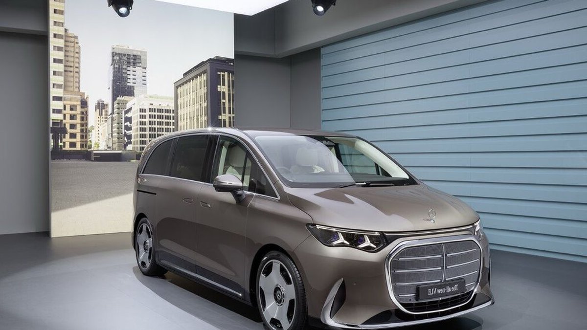 Mercedes-Benz unveils swanky VLE luxury van for North America Mercedes-Benz unveils swanky VLE luxury van for North America - mercedes vle