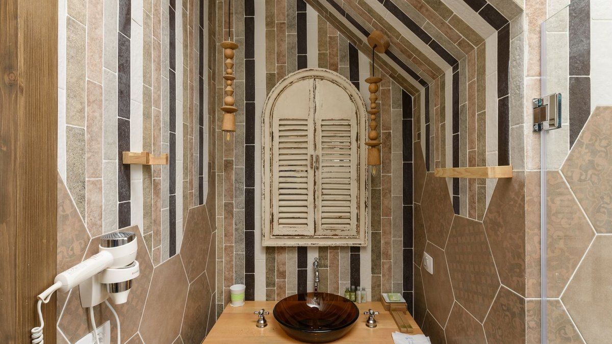 Experts Advise Optimal Bathroom Basin and Tap Layout Experts Advise Optimal Bathroom Basin and Tap Layout - bathroom basin layout