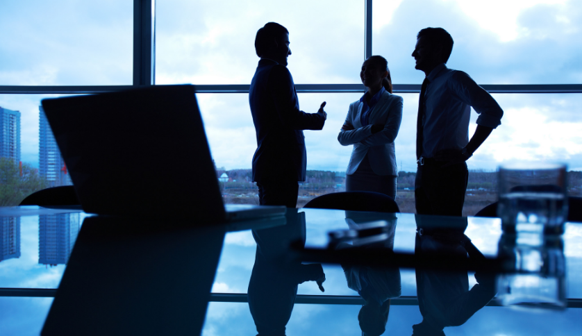 Strategic Exits Under Pressure: How Atomic Capital Helps Business Owners Sell with Speed and Discretion