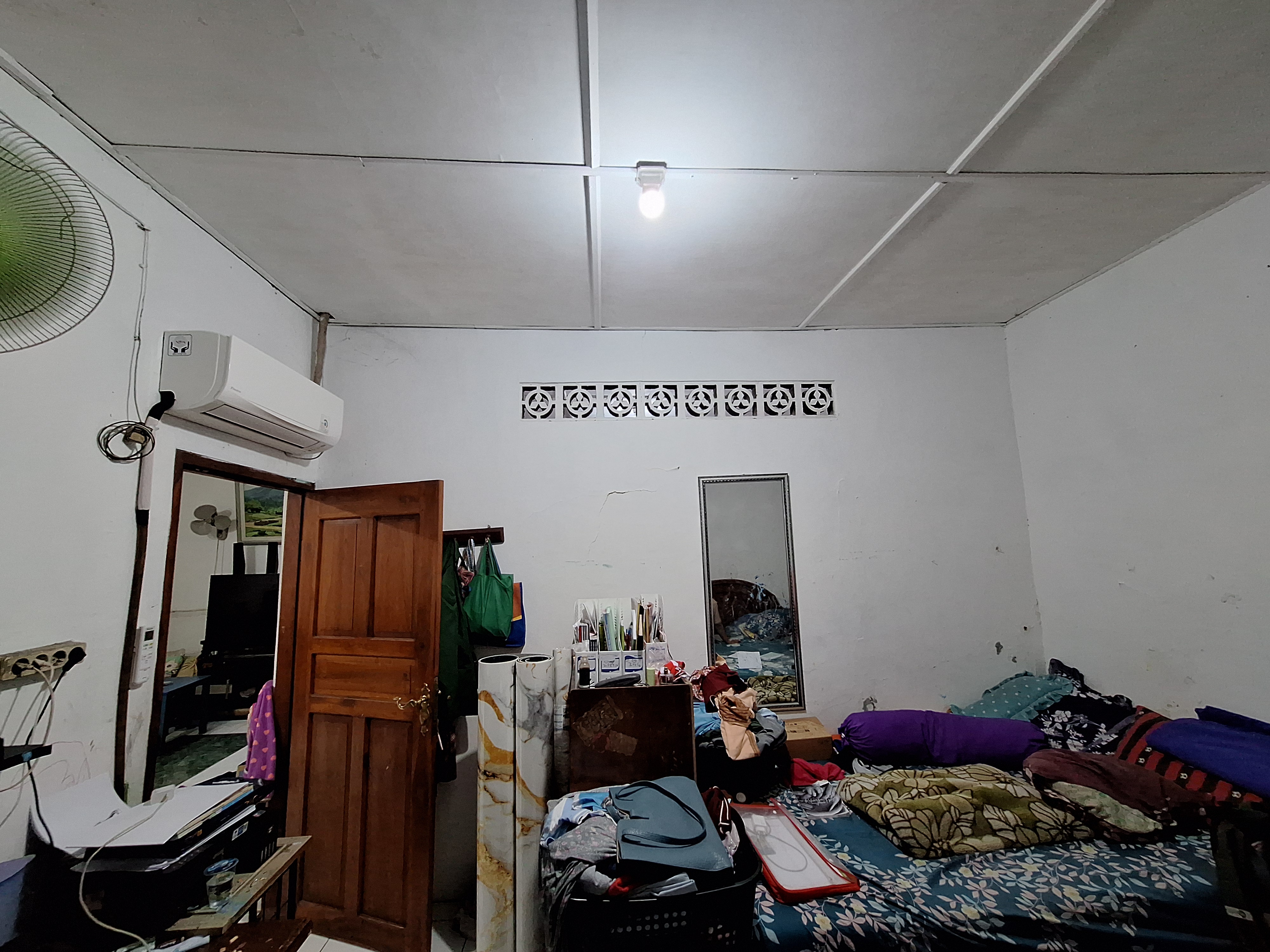 Kamar anak sebelum dan sesudah dikerjakan