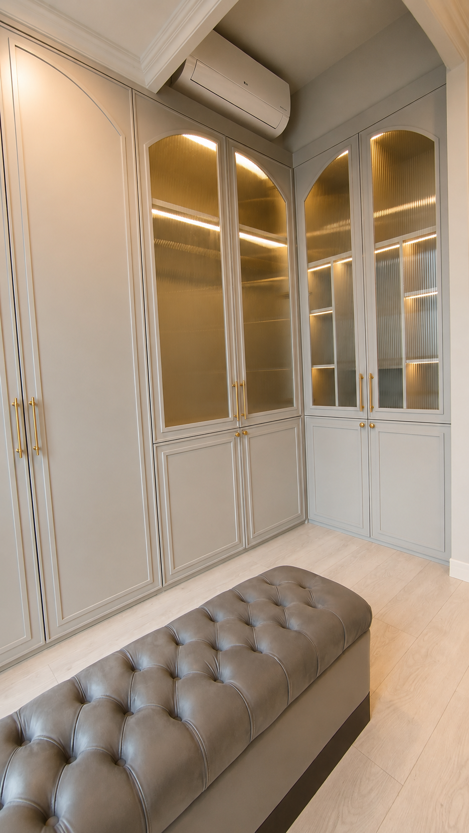 Walk-In Closet, Apartemen Aerium