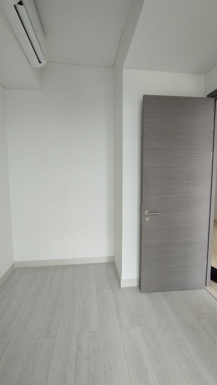 Kamar sebelum dialihfungsikan jadi walk-in closet