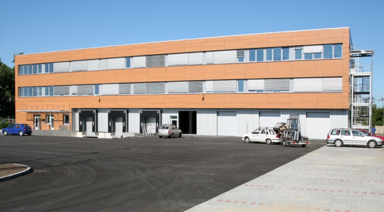 Náhled realizace Obchodní, logistické a školicí centrum