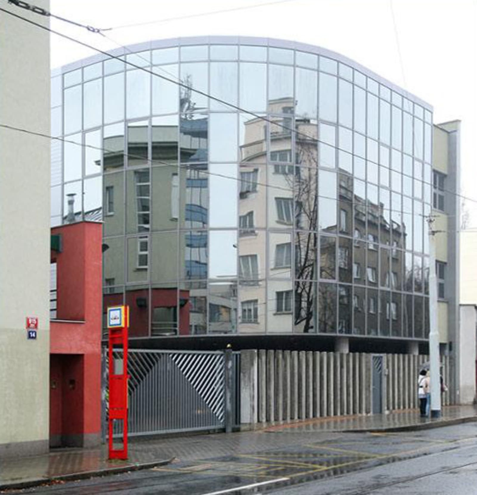 Areál Státní tiskárny cenin, s.p. — fotografie 2