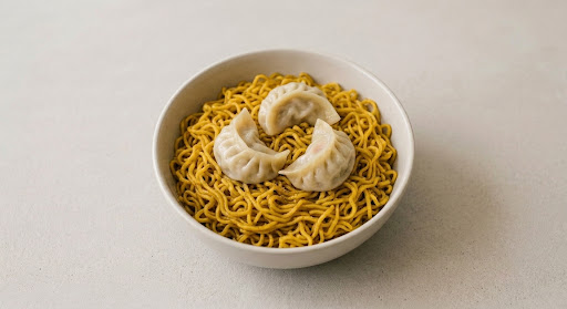 Momo Maggie