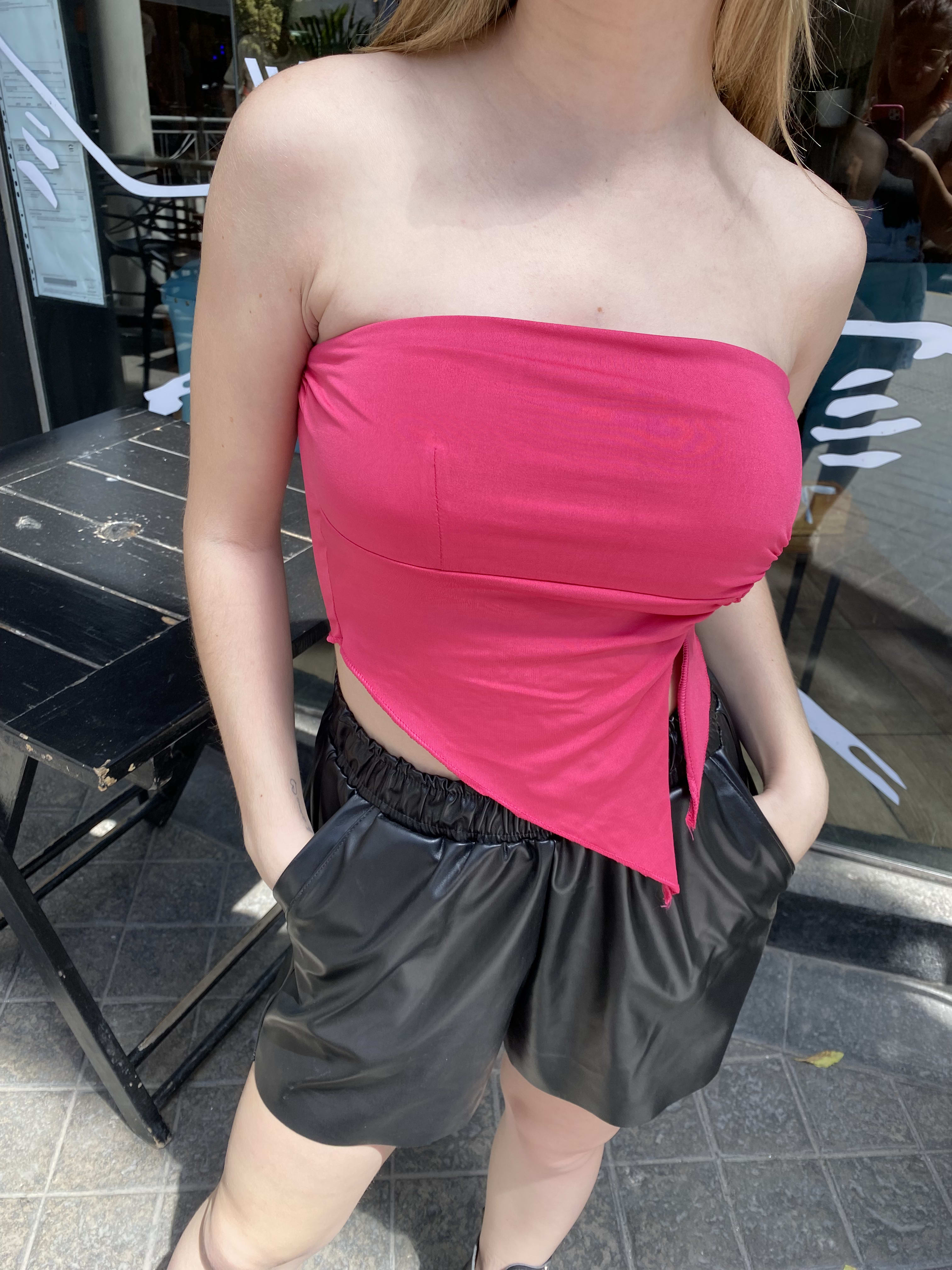 Top bandeau fucsia satinado