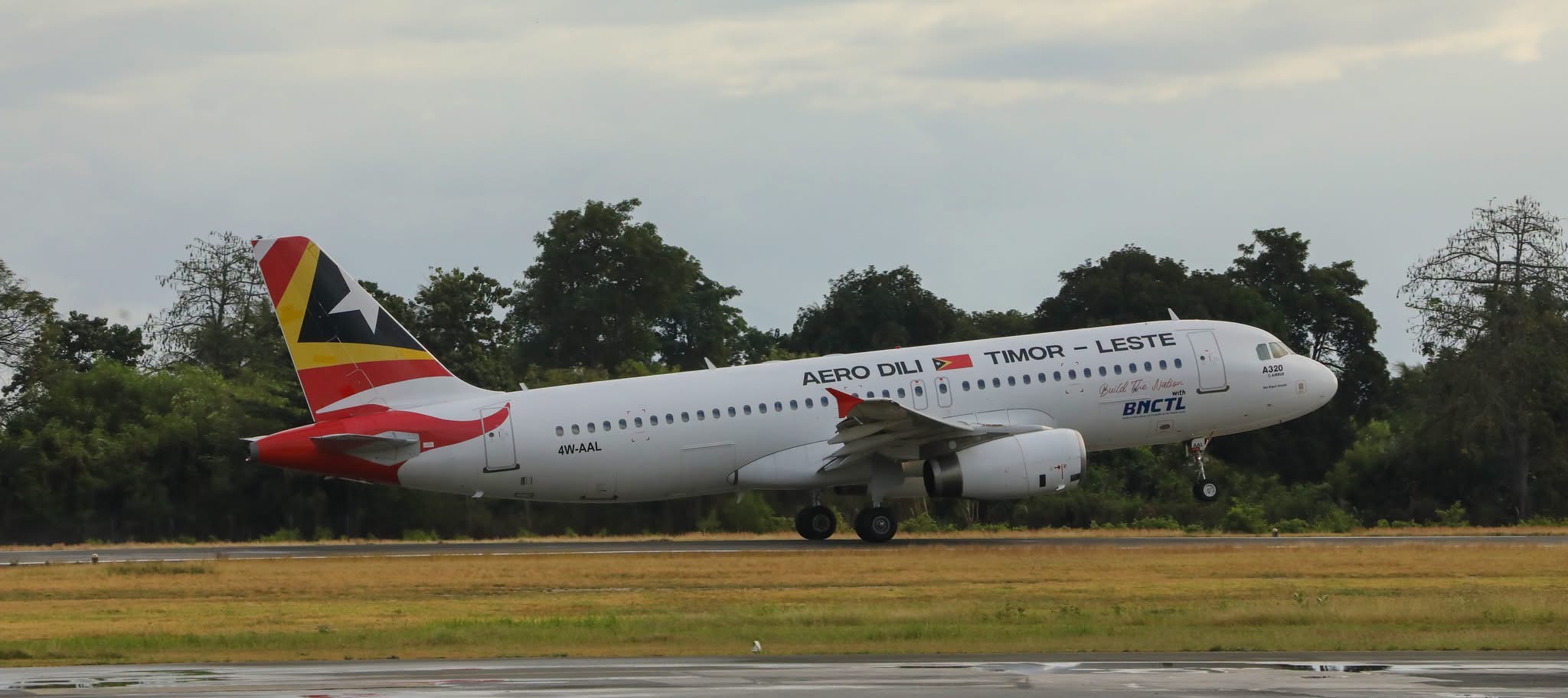 Aviaun Aero Dili iha Aeroporto Internasionál Prezidente Nicolau Lobato