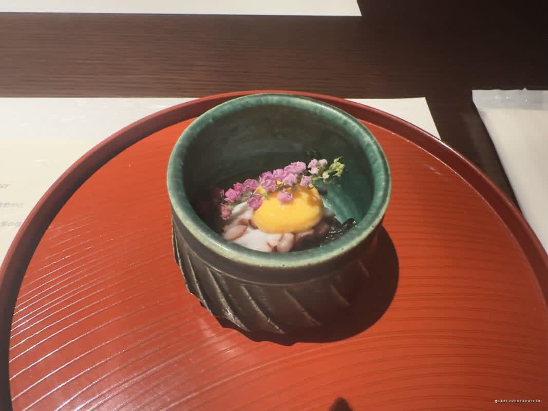 A starter served in a Yamanaka lacquer bowl at KAI Kaga