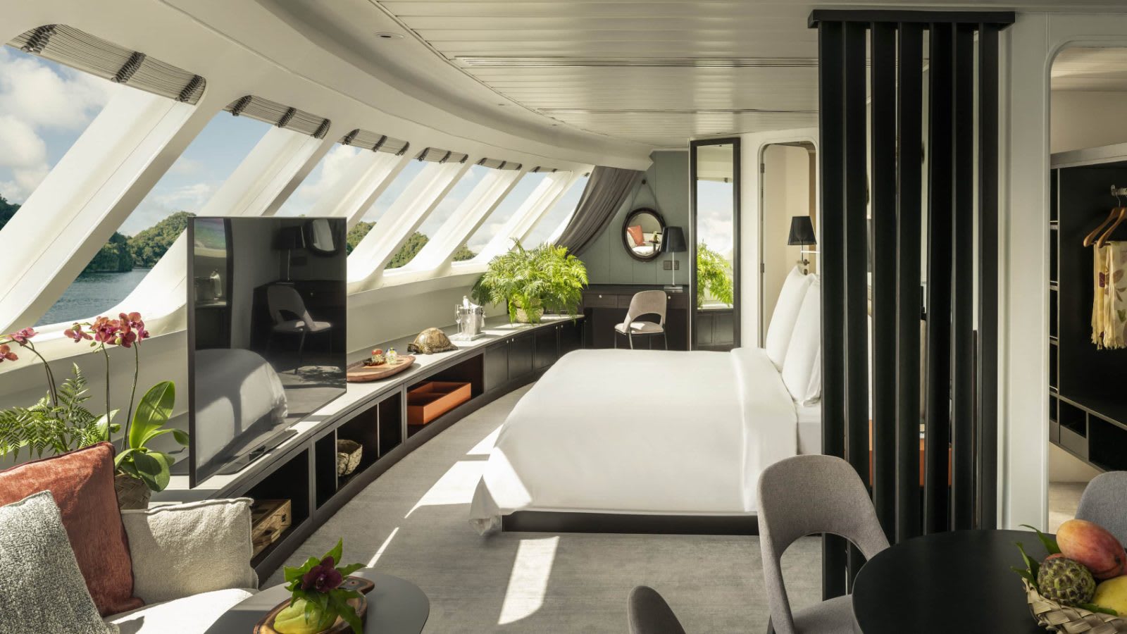 Diving on a coral reef in Palau from the Four Seasons Explorer