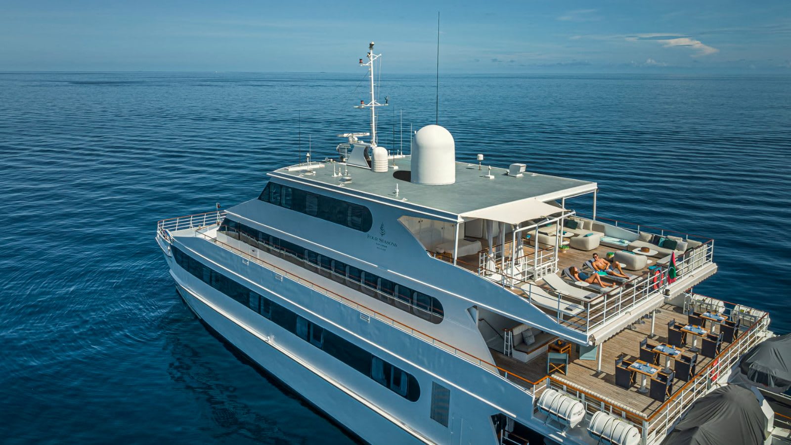 Four Seasons Explorer Palau, luxury cruise yacht-hotel in the Palau archipelago