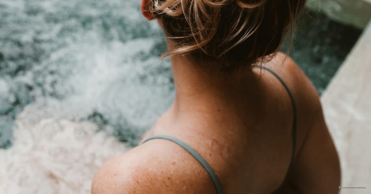 Le bassin du spa du Rucher d'Evolène