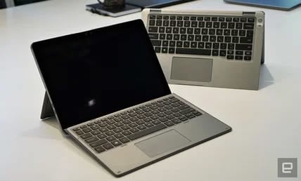 Dell Latitude 5440 / 5430 (2022-2023) Back