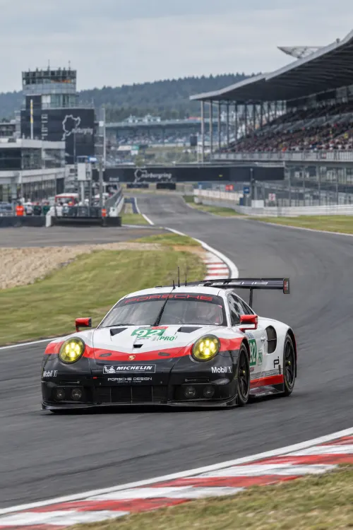 Porsche 911 RSR Nürburgring Wallpaper | Endurance Racing