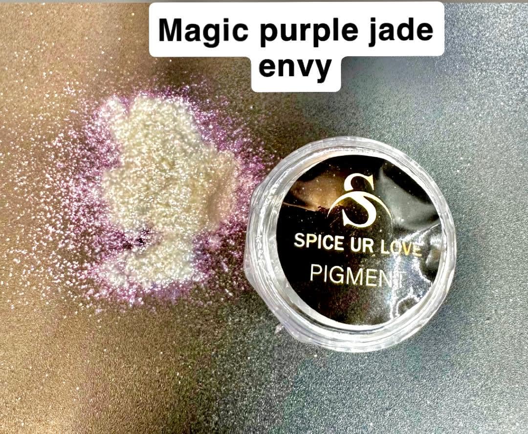 Spice pigment view 3