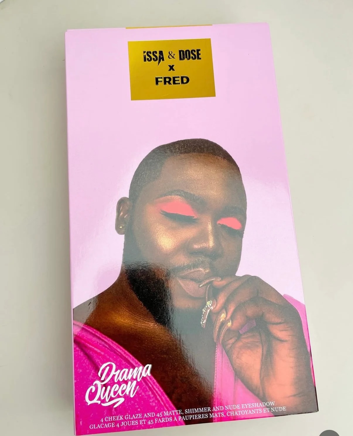 Issa & dose Fred eyeshadow