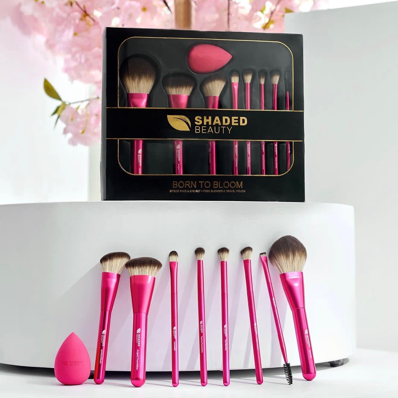Shaded bloom brush