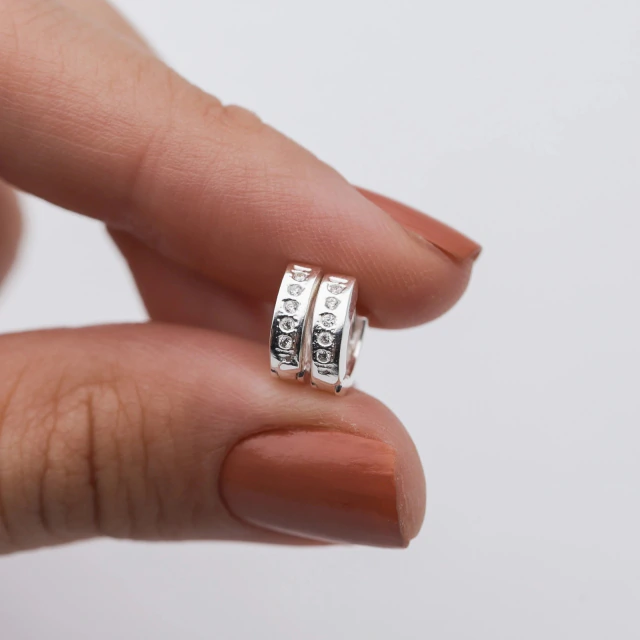 Aros de plata argollas Huggies múltiple piedra