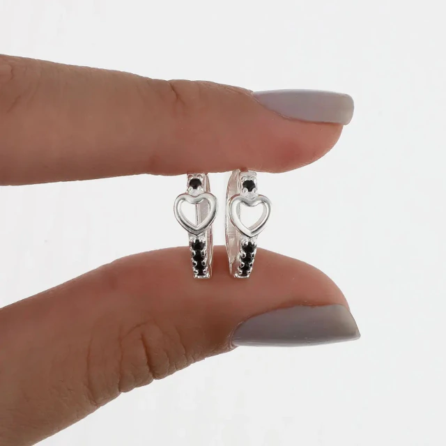 Aros de plata argollas Huggies corazón black