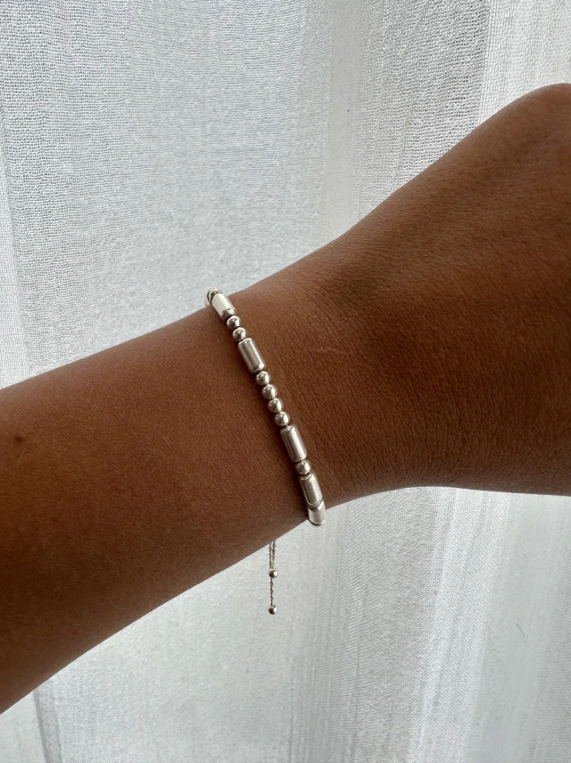 Pulsera de plata regulable