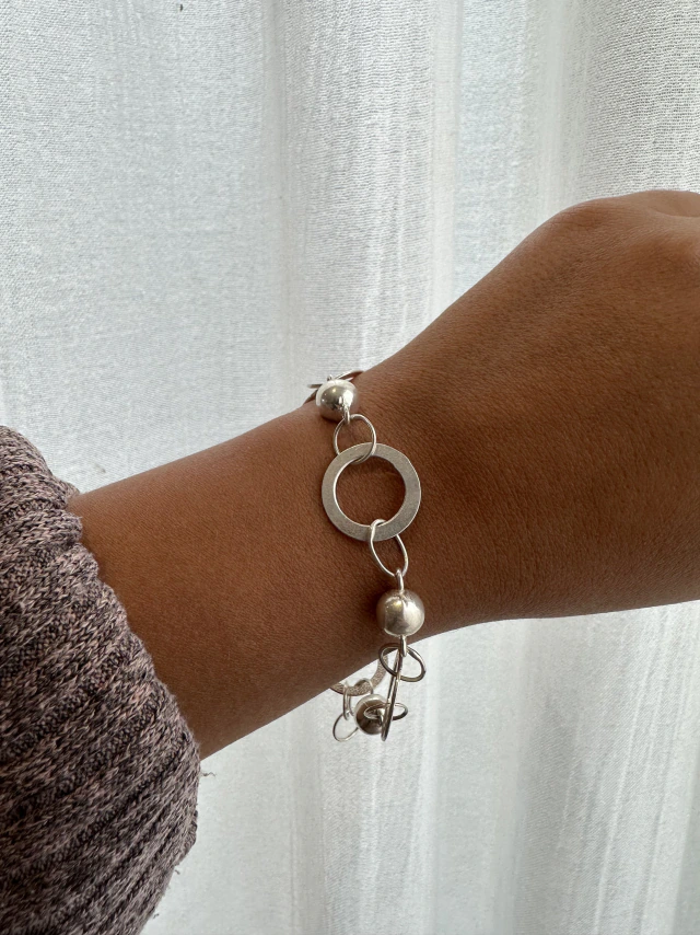 Pulsera de plata círculos