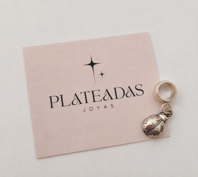 Dije de plata pandora vaquita