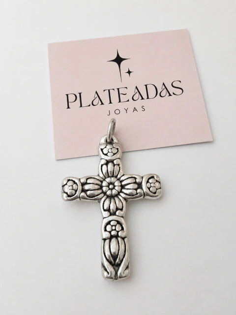 Dije de plata inflada pie
