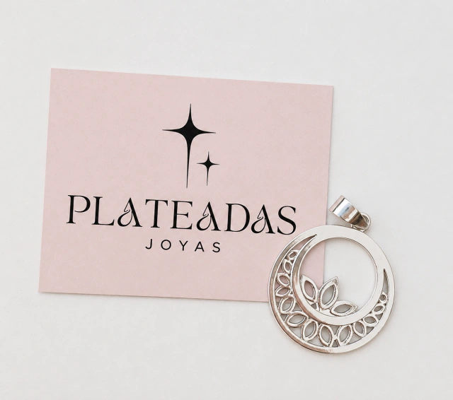 Dije de plata flor de loto