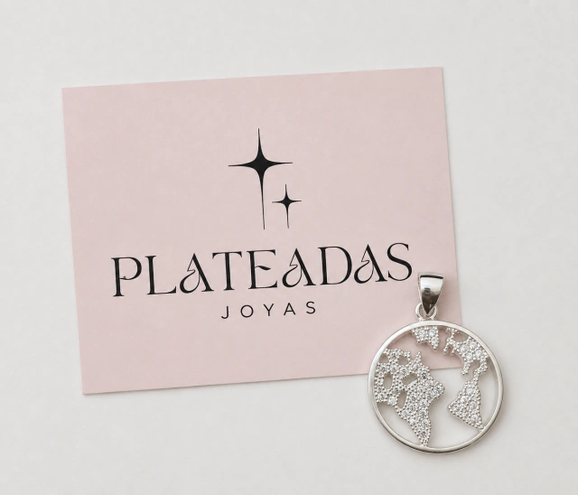 Dije de plata mundo calado