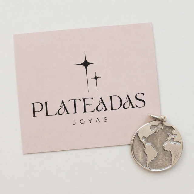 Dije de plata mundo