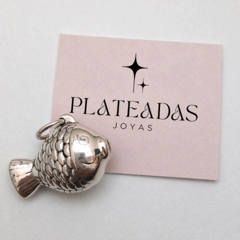 Dije de plata inflada perro