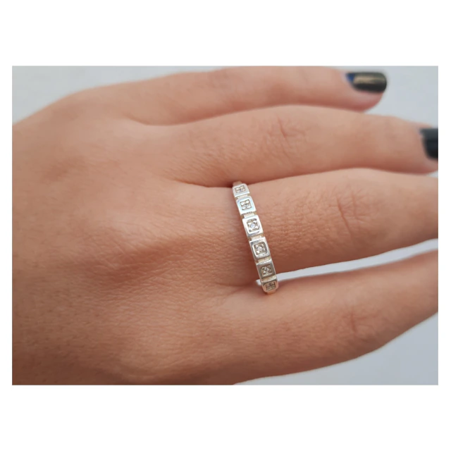 Anillo de plata cuadrado piedra