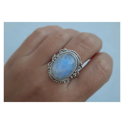 Anillo de plata corona