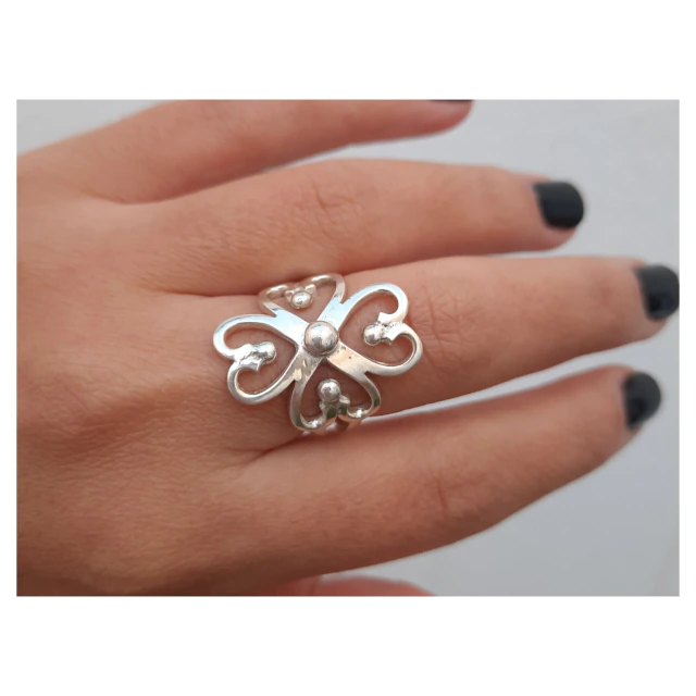 Anillo de plata minimalista