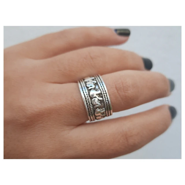 Anillo de plata cinta elefantes
